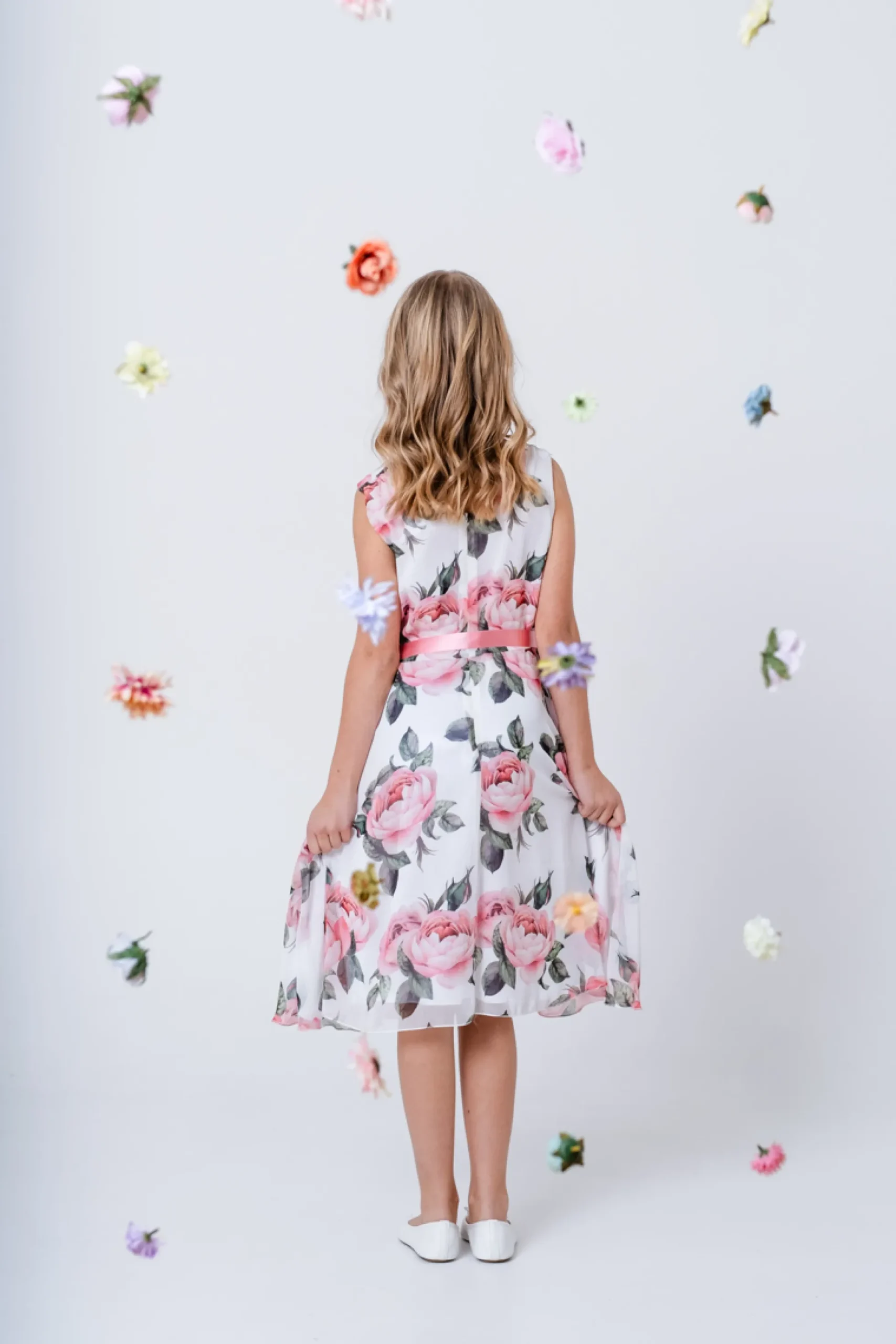 Mingnelin sifonkimekko, Rosy