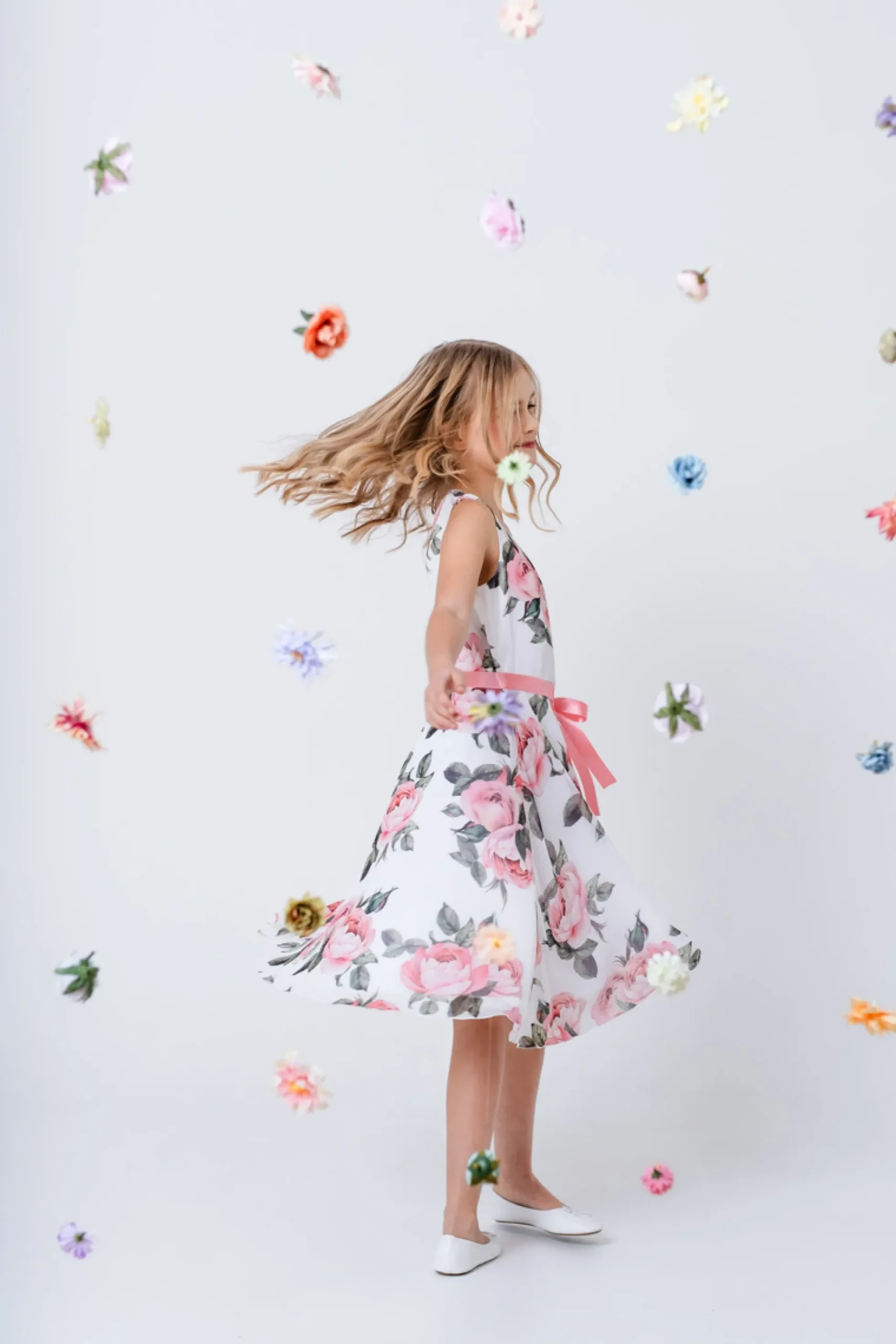 Mingnelin sifonkimekko, Rosy